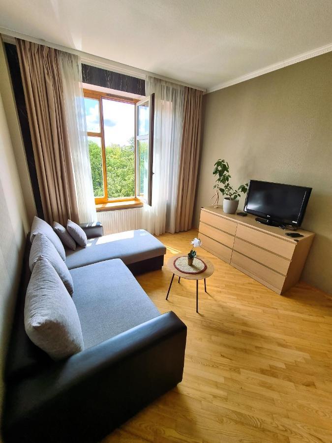 Js Apartamentai Su Savarankisku Isiregistravimu Klaipėda Buitenkant foto
